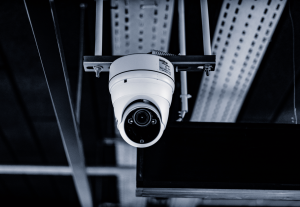 Pourquoi coupler vidéosurveillance et contrôle d'accès pour votre entreprise ?
